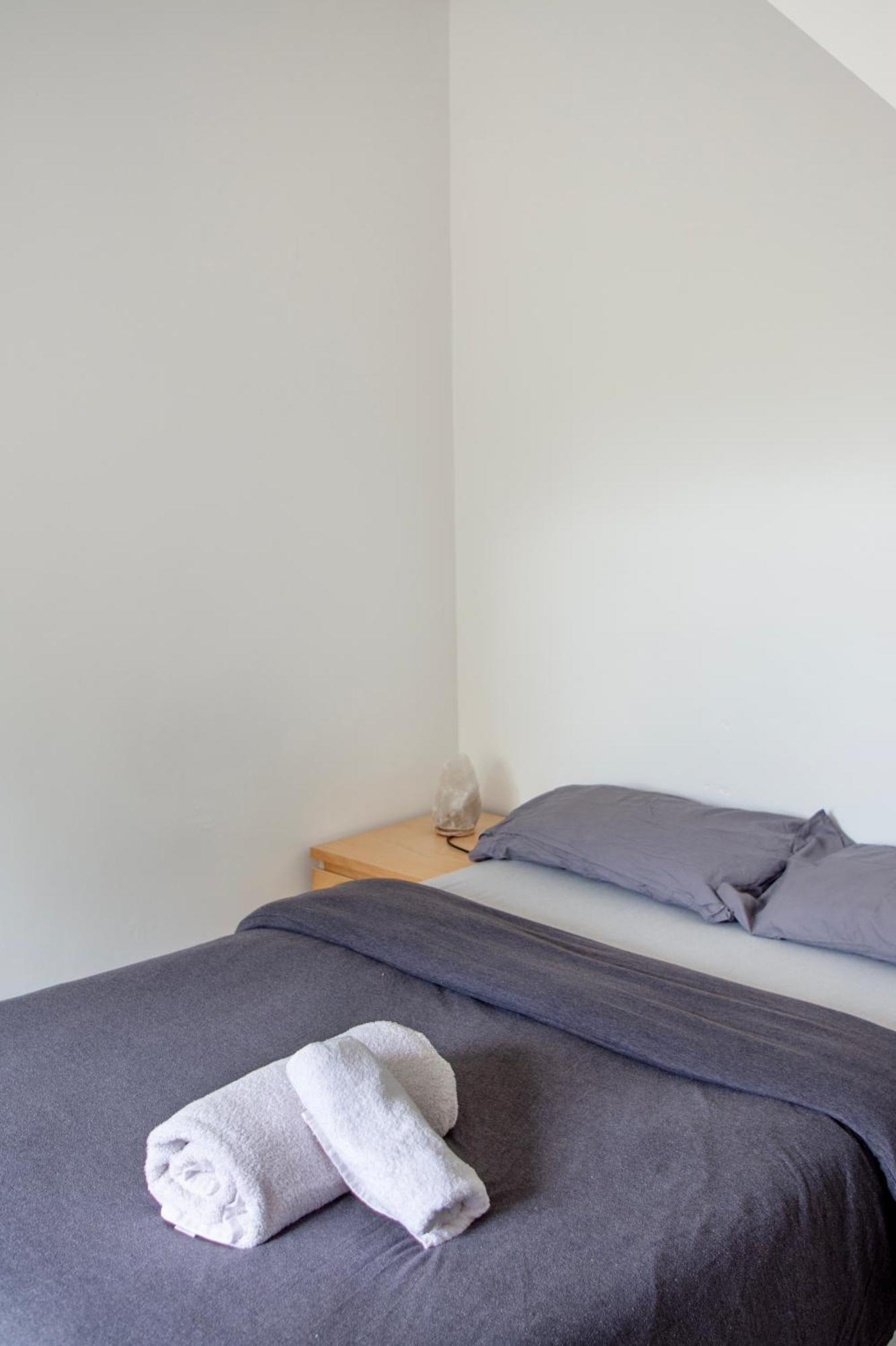 Well-Equipped 4 Bedroom House Close To City Centre Лідс Екстер'єр фото